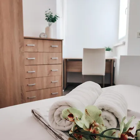 Kino Apartman *